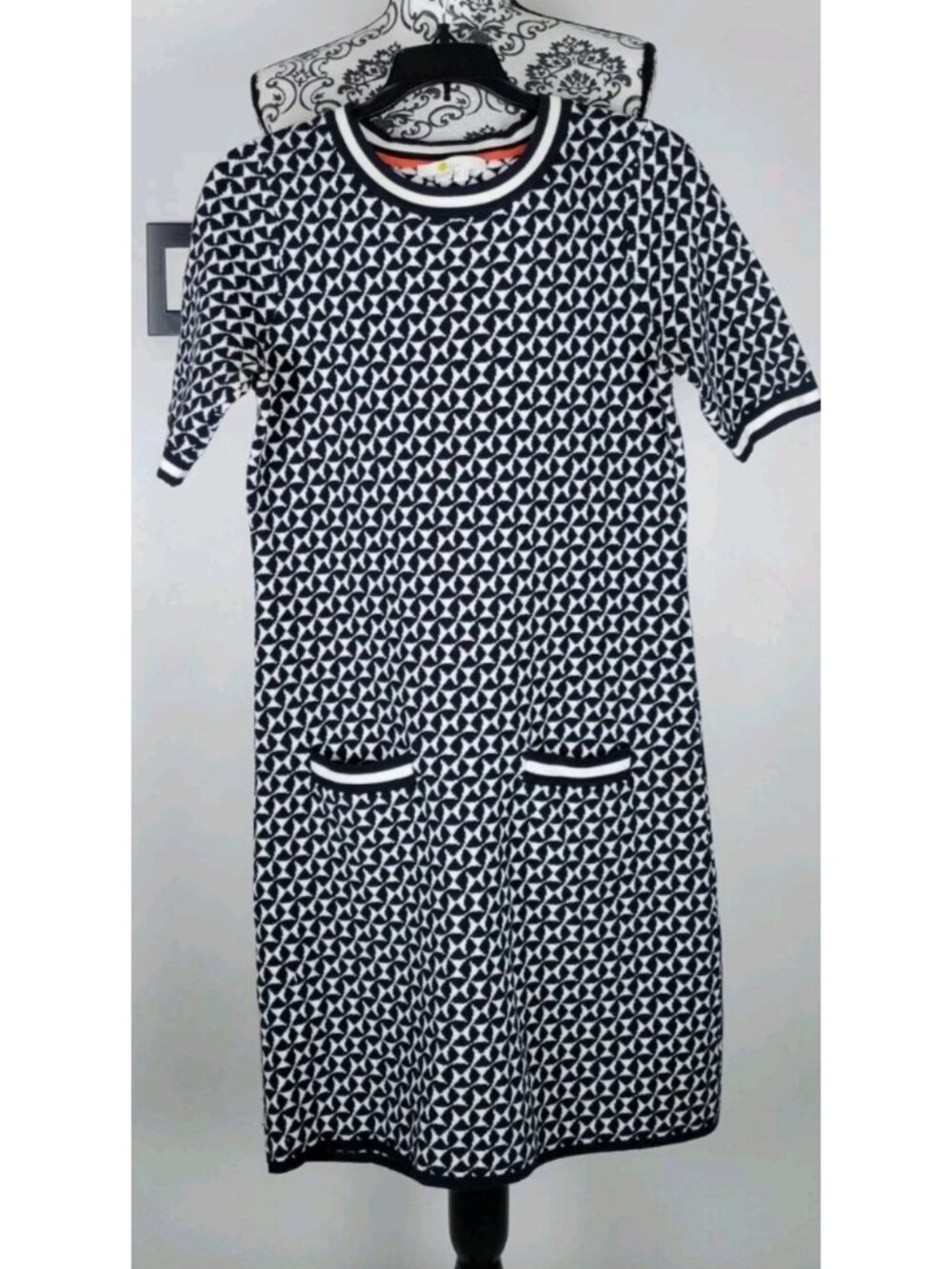 Boden Knit Sweater Dress Size 4 Navy White Geometric Jacquard Short Sleeve Pocke